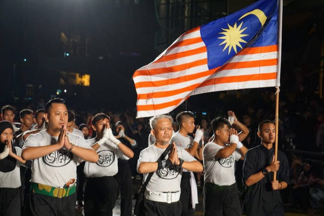 Persembahan persilatan bersama Jalur Gemilang